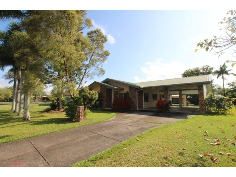 18 Lady Penryhn Close, Bentley Park QLD 4869