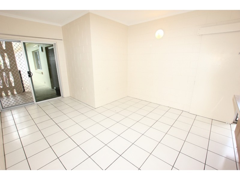 5/294 Draper Street, Parramatta Park QLD 4870