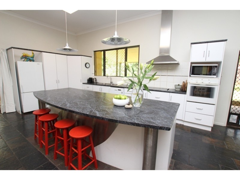 41 Hobson Drive, Brinsmead QLD 4870