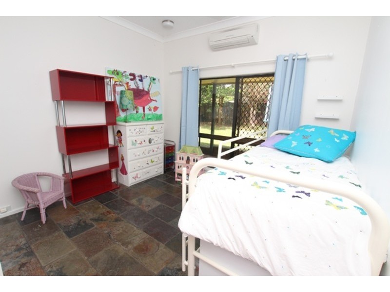 41 Hobson Drive, Brinsmead QLD 4870