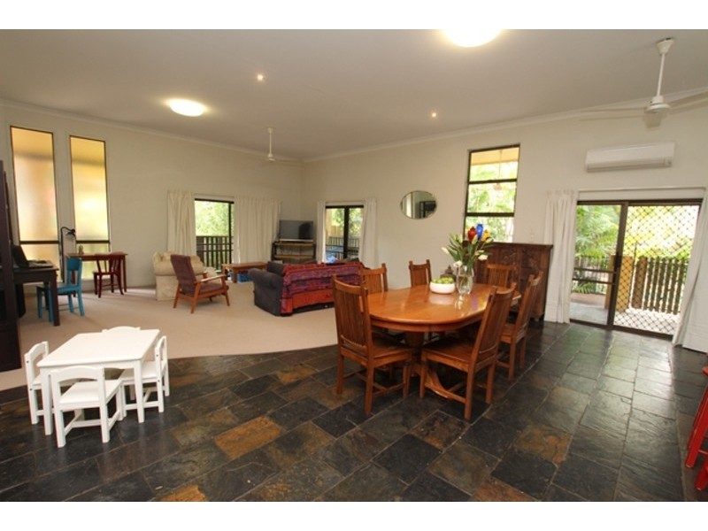 41 Hobson Drive, Brinsmead QLD 4870