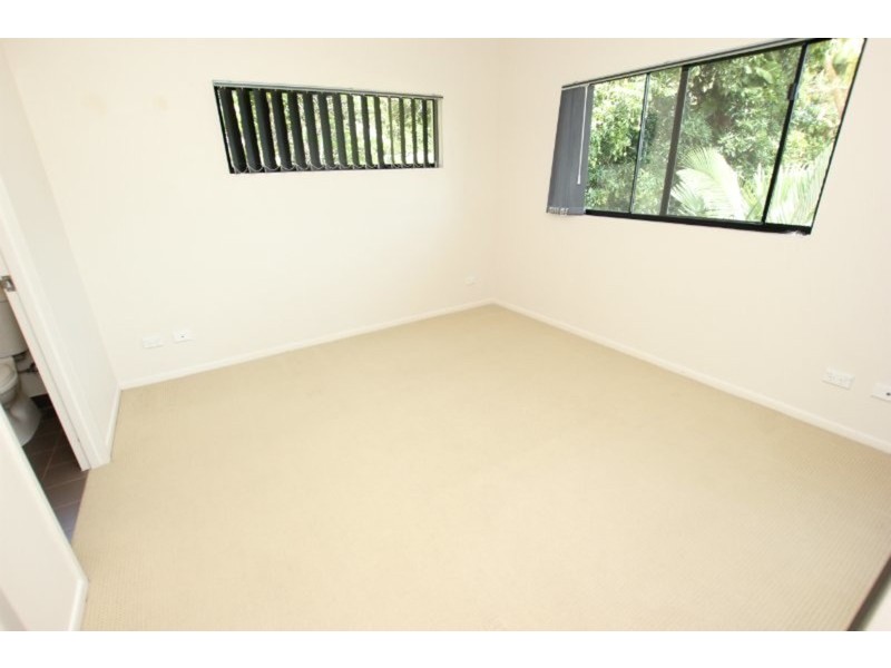 223/11-15 Charlekata Close, Freshwater QLD 4870