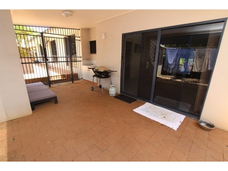17 Barossa Close, Brinsmead QLD 4870