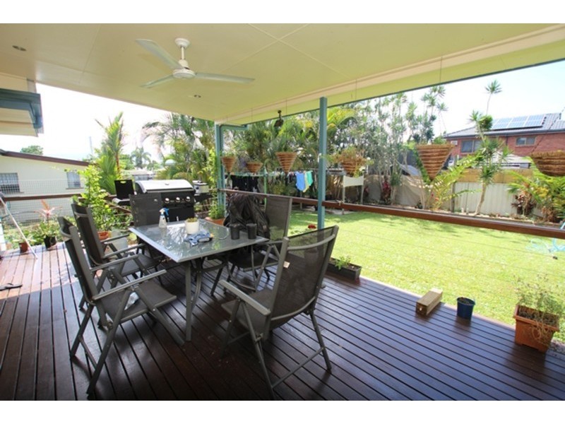 15 Langan Street, Earlville QLD 4870