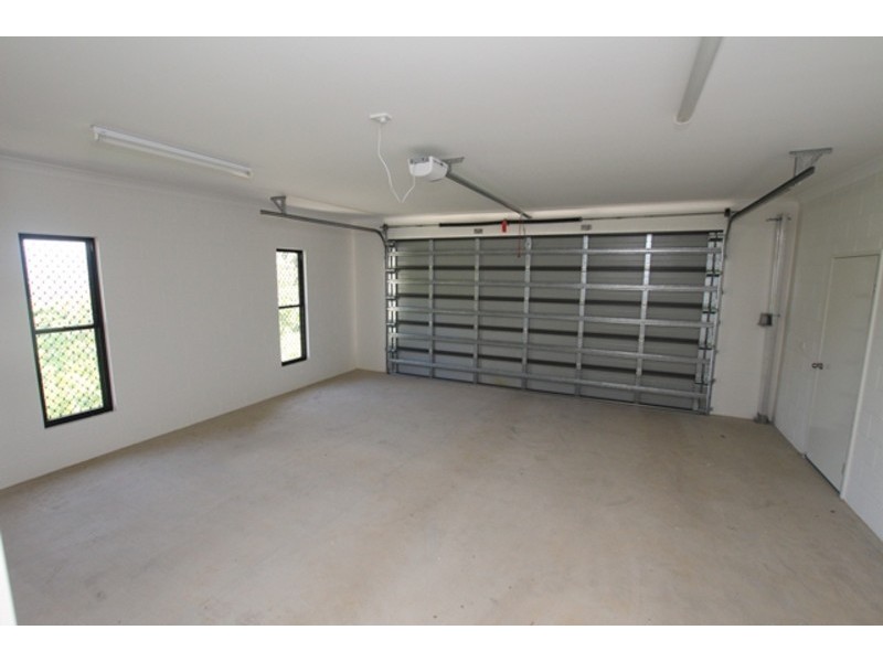 1 Gayundah Close, Earlville QLD 4870