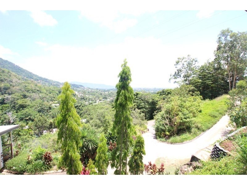 1 Gayundah Close, Earlville QLD 4870