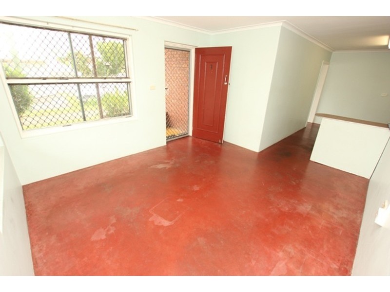 3/221 Aumuller Street, Westcourt QLD 4870