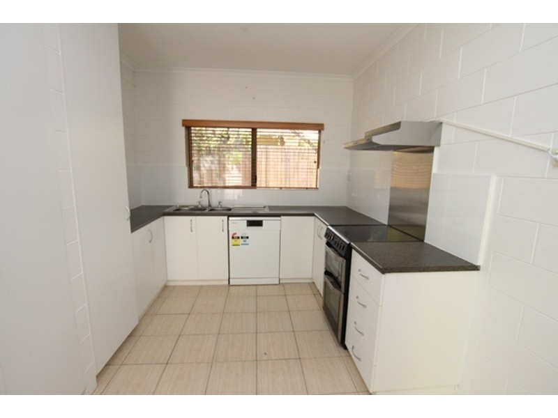 1 Prescott Street, Whitfield QLD 4870