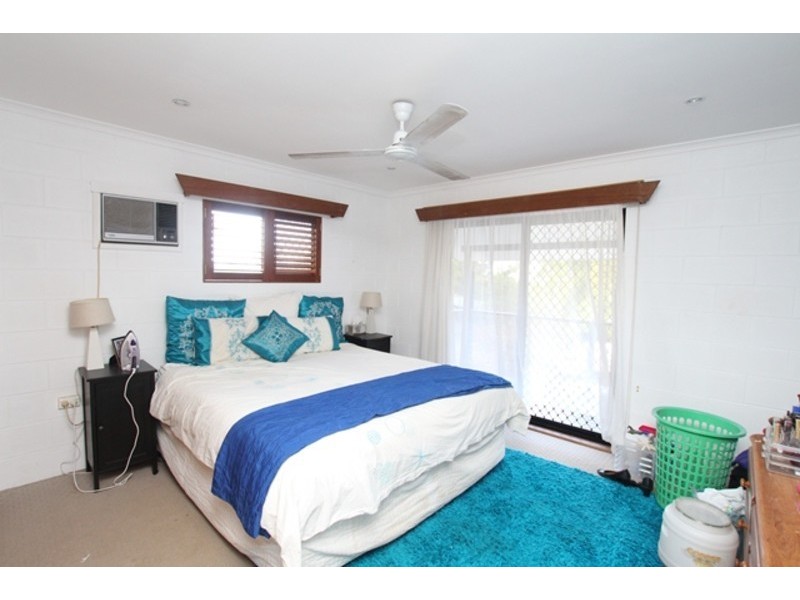 11 Vista Street, Bayview Heights QLD 4868