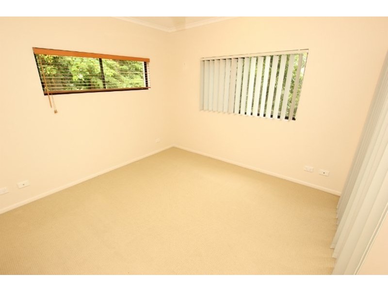 213/11-15 Charlekata Close, Freshwater QLD 4870