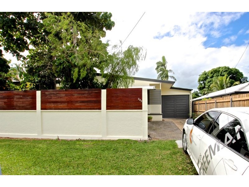 282 McCoombe Street, Westcourt QLD 4870