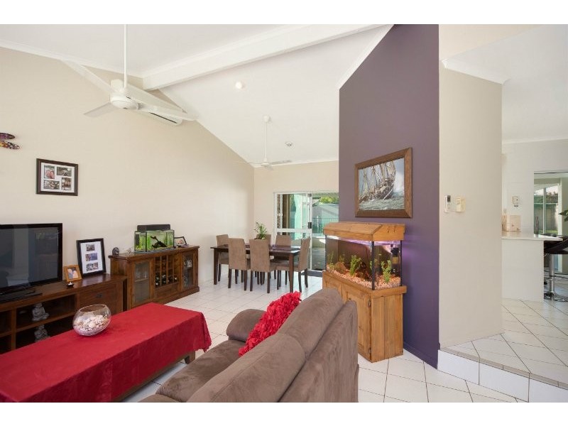 24 Dungarvan Drive, Brinsmead QLD 4870