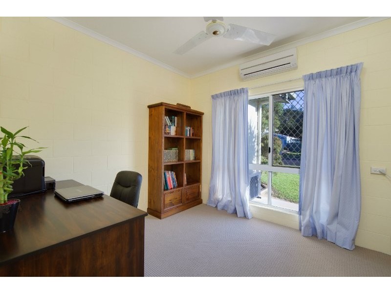 24 Dungarvan Drive, Brinsmead QLD 4870
