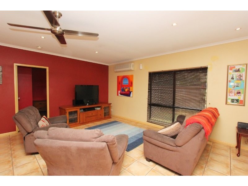 3 Caneland Court, Redlynch QLD 4870