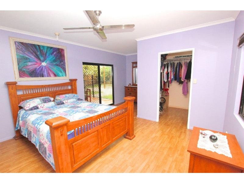 3 Caneland Court, Redlynch QLD 4870