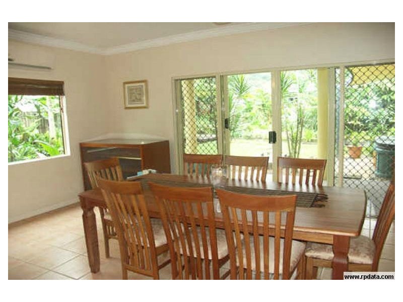 6 Moth Close, Edmonton QLD 4869