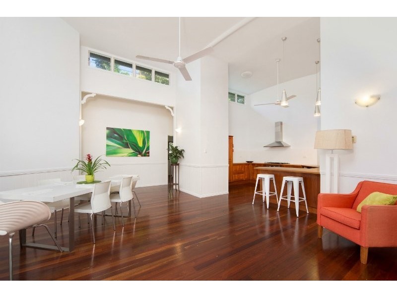 2 Raintree Place, Edge Hill QLD 4870