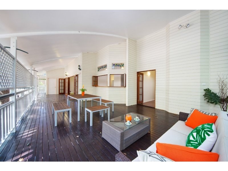 2 Raintree Place, Edge Hill QLD 4870