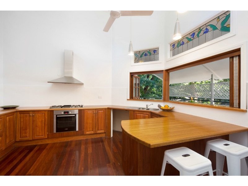 2 Raintree Place, Edge Hill QLD 4870
