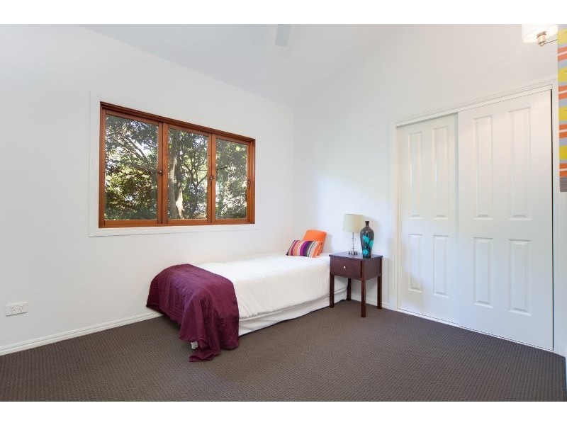 2 Raintree Place, Edge Hill QLD 4870