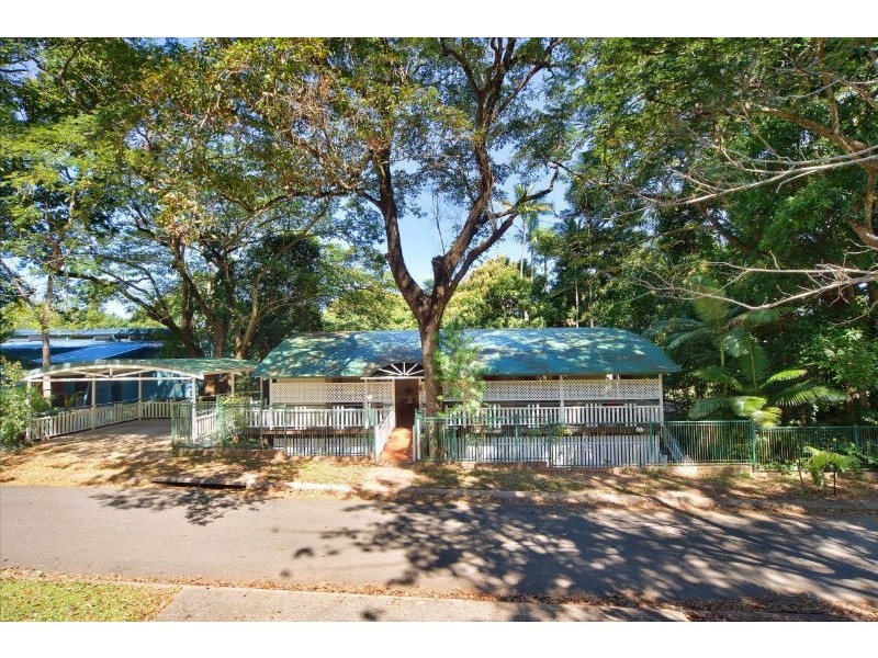 2 Raintree Place, Edge Hill QLD 4870