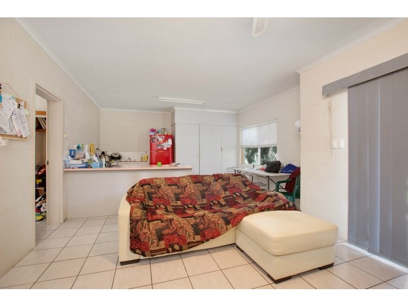 11/201 Aumuller Street, Bungalow QLD 4870