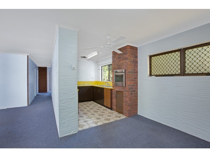 458 Varley, Yorkeys Knob QLD 4878