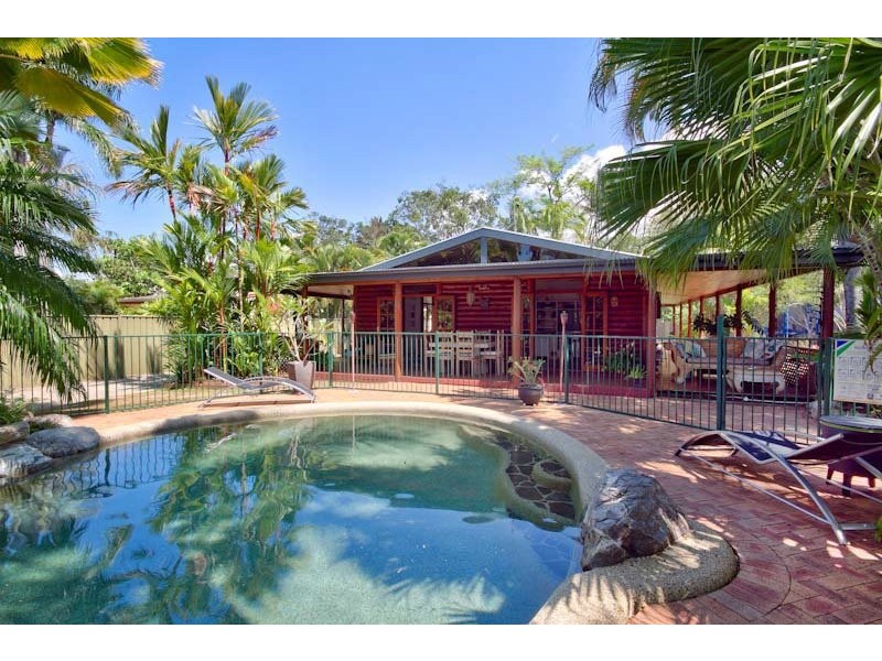 5 Cantal, Smithfield QLD 4878