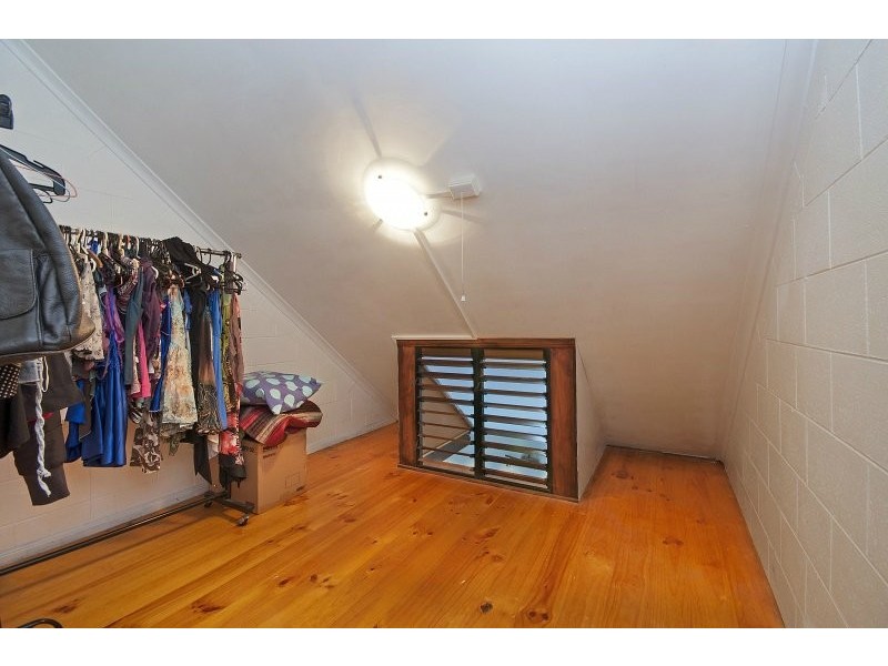 8/10 Alamanda Street, Holloways Beach QLD 4878