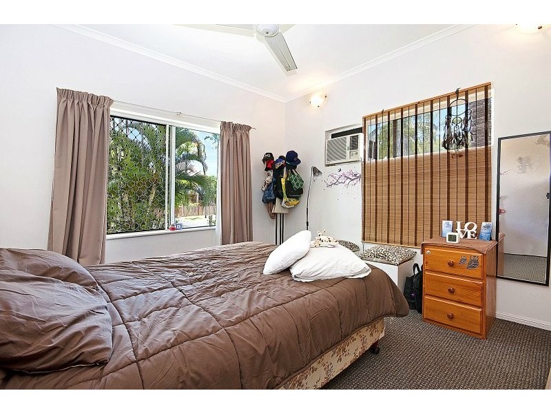 1/3-5 Springfield Crescent, Manoora QLD 4870