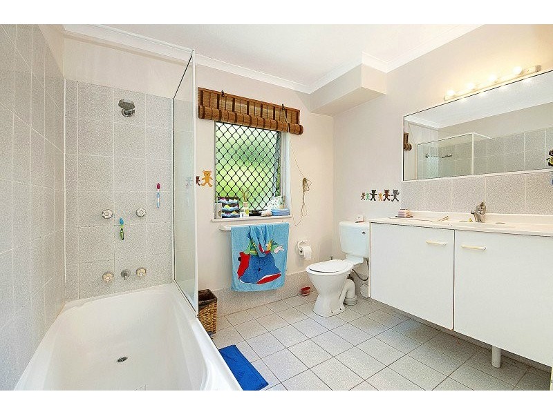 1/3-5 Springfield Crescent, Manoora QLD 4870