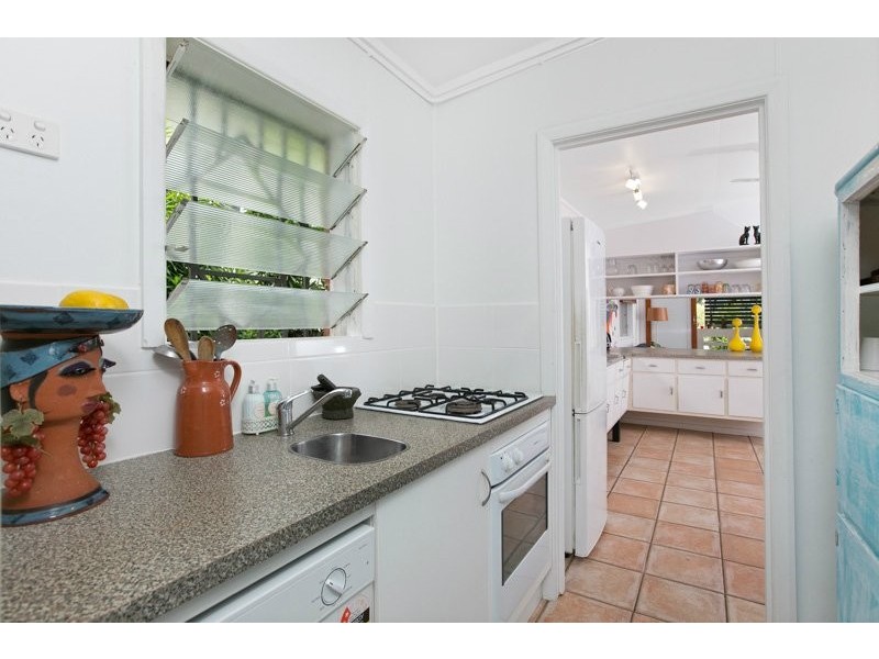 334 Fearnley Street, Manunda QLD 4870