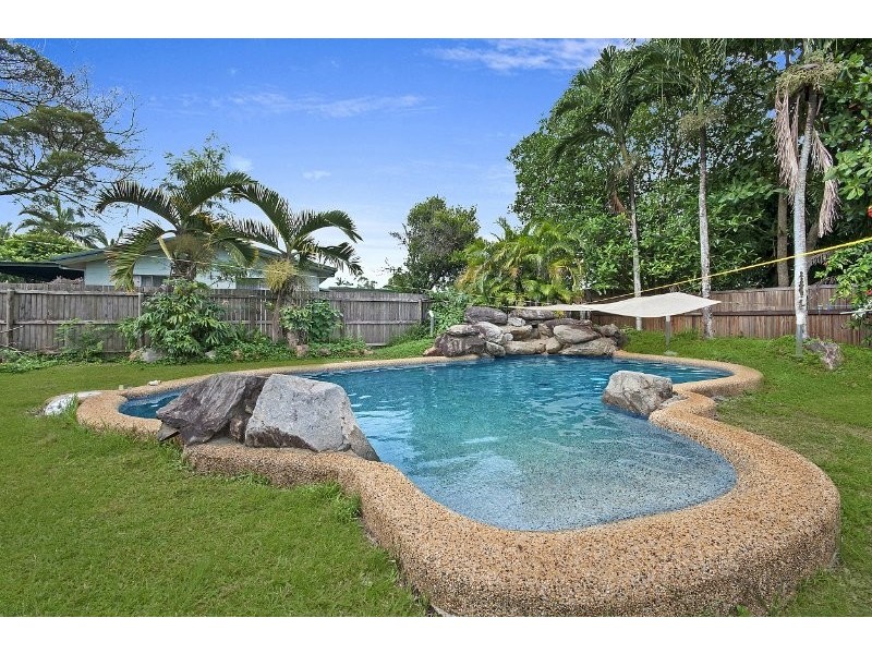 22 Anderson Road, Woree QLD 4868