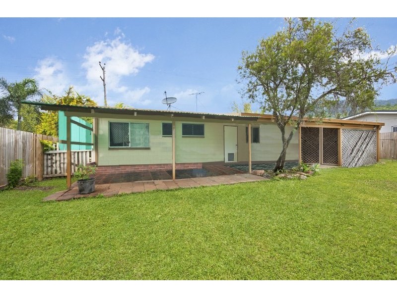 22 Anderson Road, Woree QLD 4868