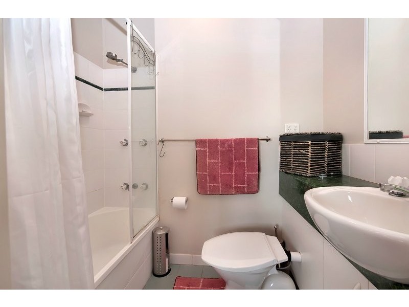 42 Springfield Crescent, Manoora QLD 4870