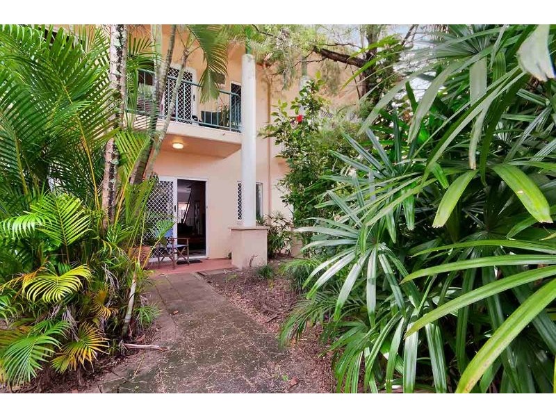 42 Springfield Crescent, Manoora QLD 4870