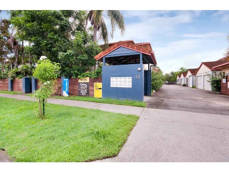 42 Springfield Crescent, Manoora QLD 4870