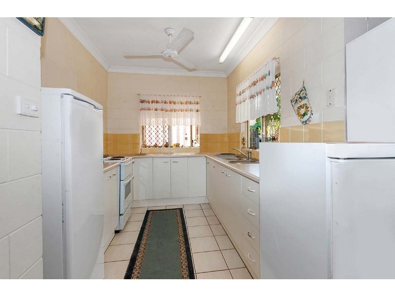 11 Gammie Close, Edmonton QLD 4869