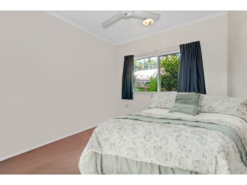 13 Springfield Crescent, Manoora QLD 4870