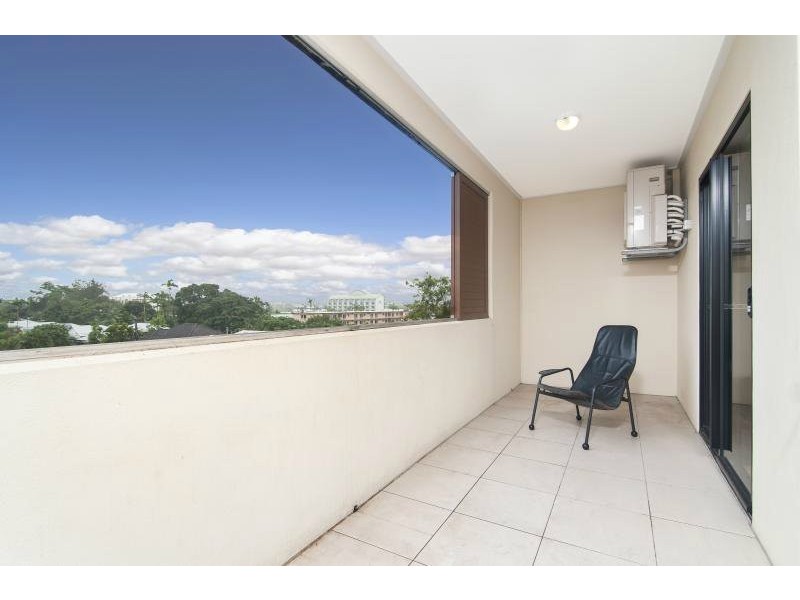92 Digger Street, Cairns North QLD 4870