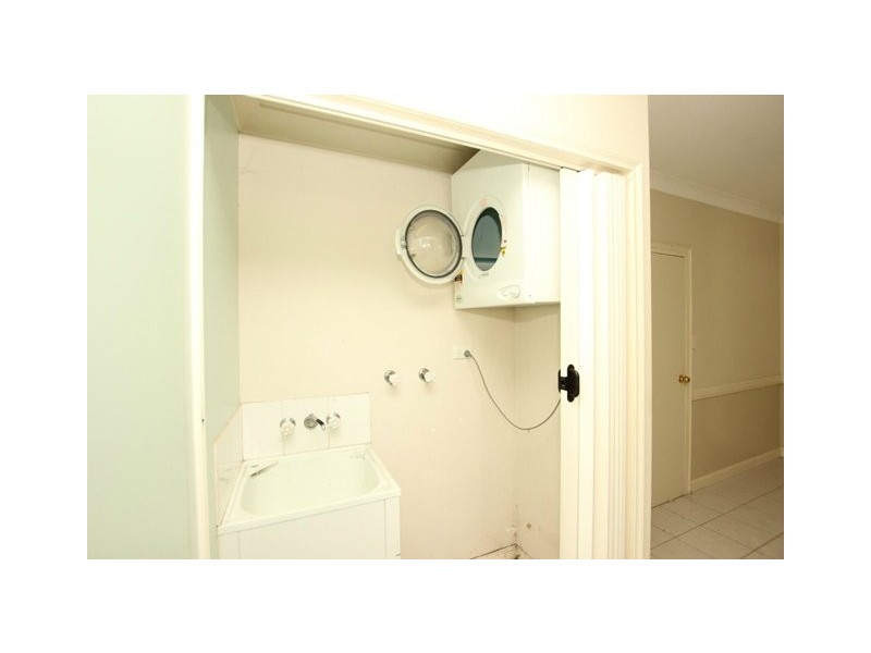 2/12 Grantala Street, Manoora QLD 4870