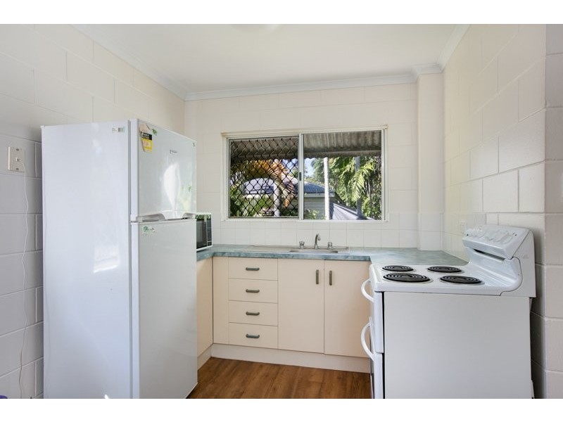 8/171 Hoare Street, Manunda QLD 4870