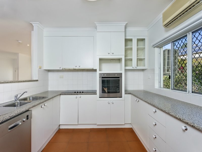 3 Metric Close, Smithfield QLD 4878