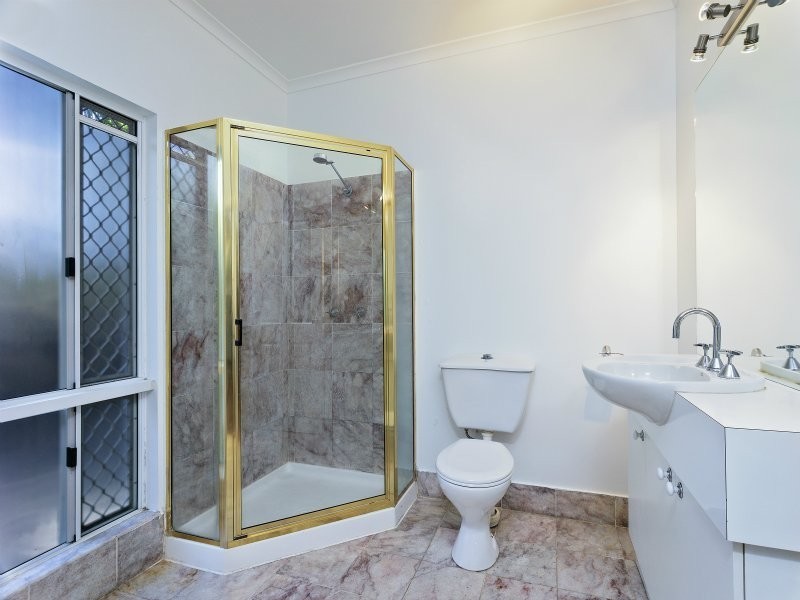 3 Metric Close, Smithfield QLD 4878