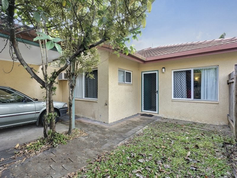 4/7A Grantala Street, Manoora QLD 4870