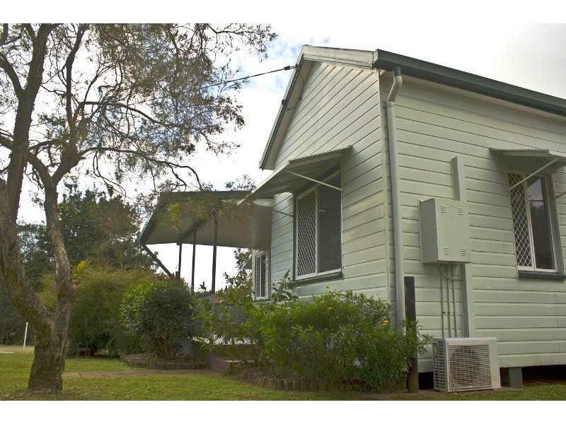 20 George Street, Malanda QLD 4885