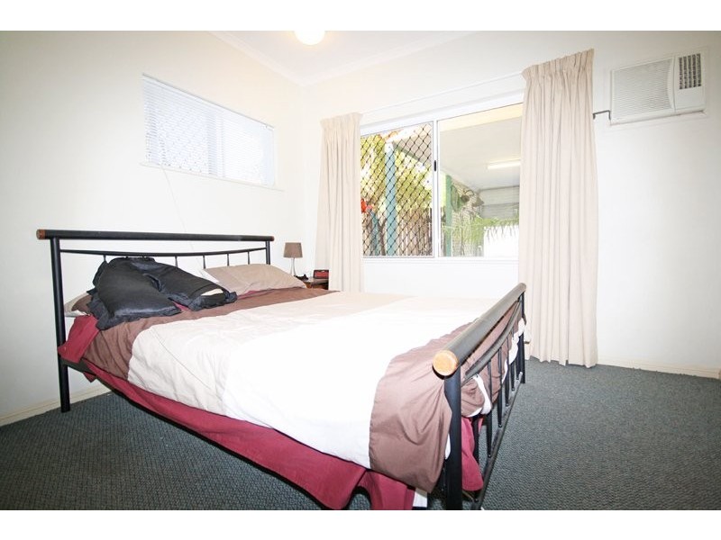 4/7A Grantala Street, Manoora QLD 4870