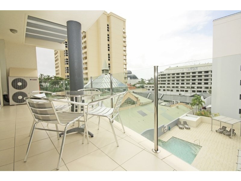 608/6 Lake Street, Cairns City QLD 4870