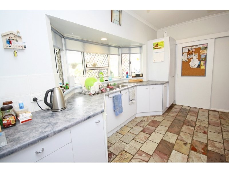 Bentley Park QLD 4869