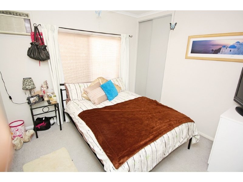 Bentley Park QLD 4869